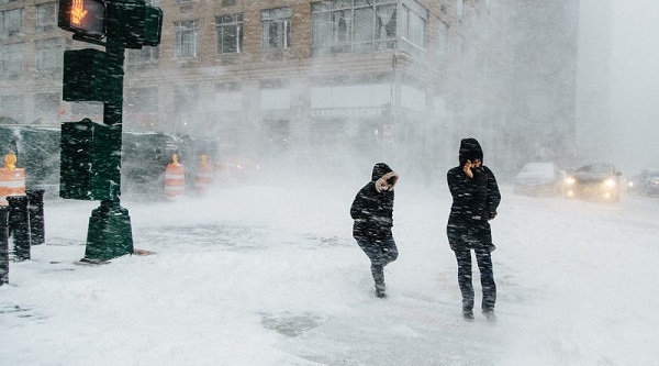 Через непогоду школи знову готуються до дистанційки Через непогоду школи знову готуються до дистанційки