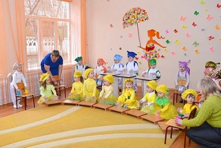 «Равликові привітання» на жіночому святі «Равликові привітання» на жіночому святі