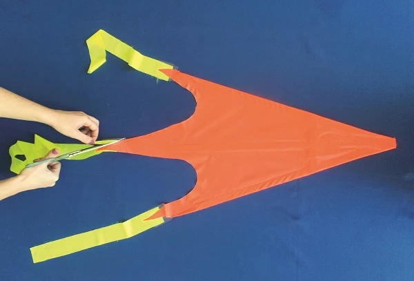 Як зробити повітряного змія своїми руками - стрічки