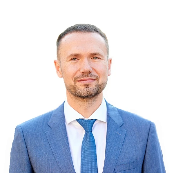 У 2021 році зарплати вчителів зростуть У 2021 році зарплати вчителів зростуть