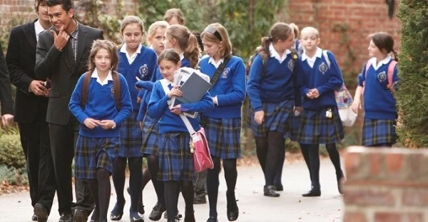 Коротка лінійка 1 вересня: рекомендації МОН