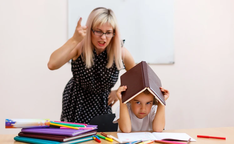 Вчинення булінгу від вчительки