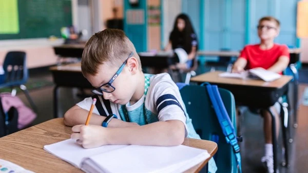 Різні форми навчання в закладах освіти