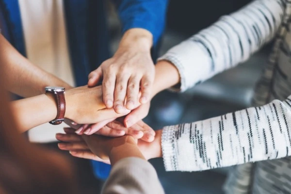 Використання мов національних меншин