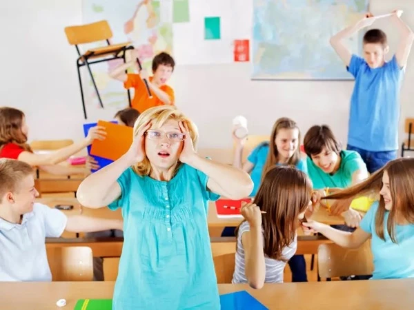 Погана поведінка дітей в школі